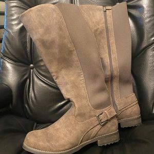Torrid Brown Boots